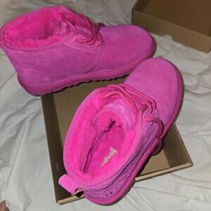 UGG Neumel Boot Pink Rock Rose Women’s sz 9. worn once, excellent condition